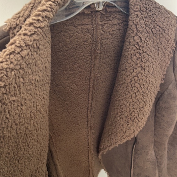 Fleece jacket - Picture 4 of 4